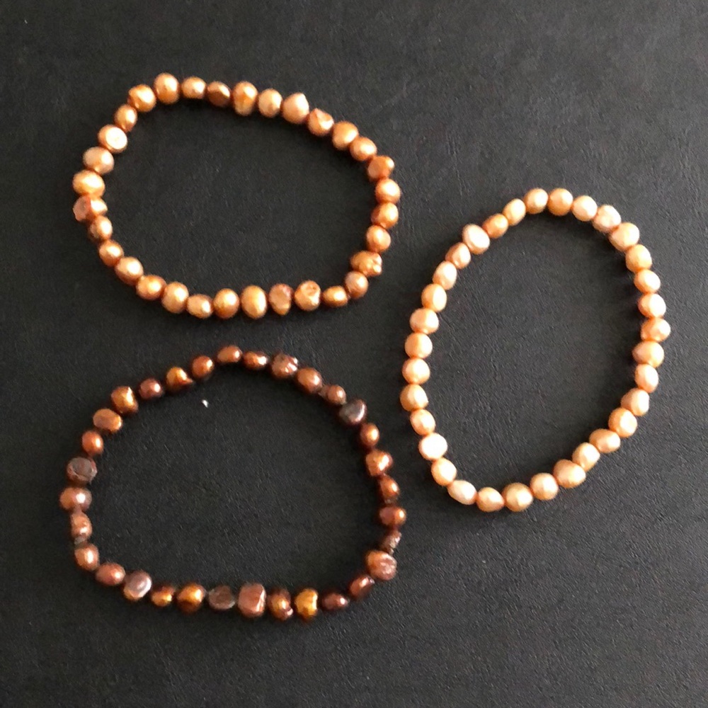 3 stretchy bracelets